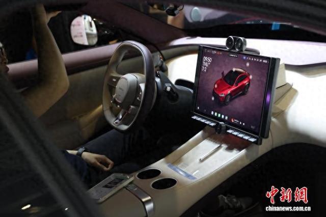新能源汽车“晕车”“伤眼”隐患将纳入标准化测评